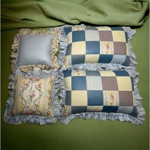 Vintage Pillow Shams By “Rags To Riches” Designer Floral & Patchwork Case Covers